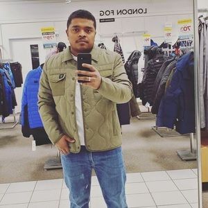 Meet your Posher, Santosh